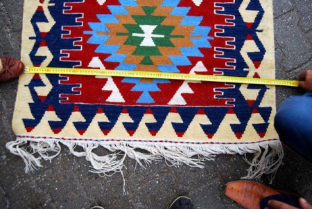 KİLİM DEĞİŞİK FARKLI YIKAMA